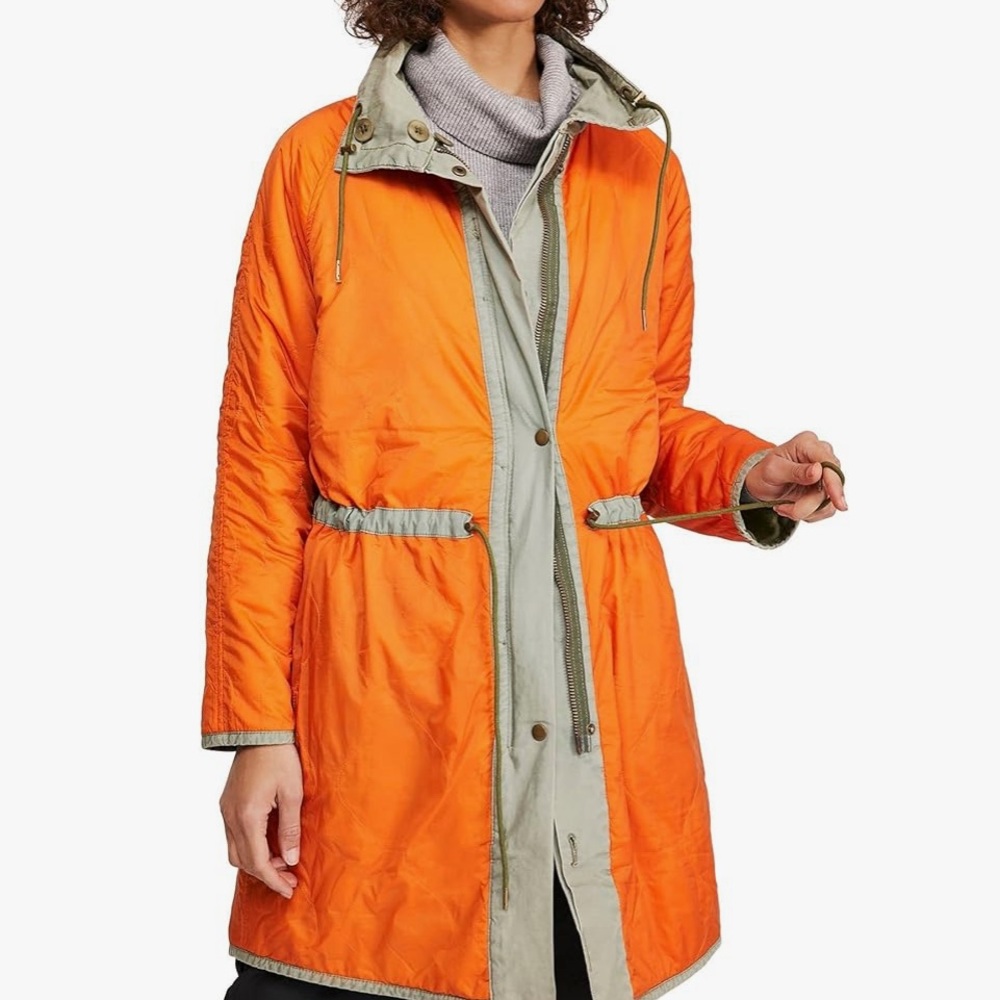 Free People Puffed Out Reversible Dolman jacket - Picture 2 of 8